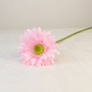 Gerbera rózsaszín